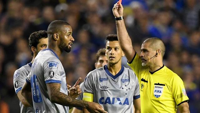 FOTO: El duro comunicado del Cruzeiro por la expulsión de Dedé