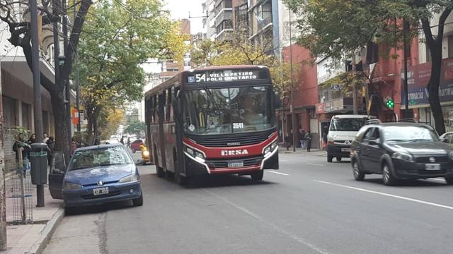 FOTO: Sin transporte público en Córdoba por el paro de UTA