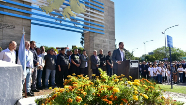 Homanaje a Malvinas en Villa María