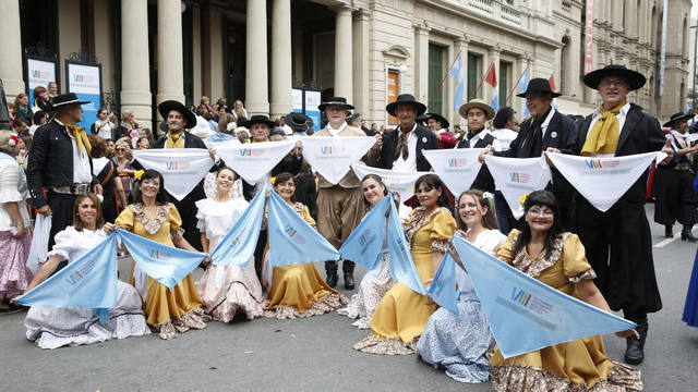 Más de tres mil bailarines hicieron un pericón por el CILE