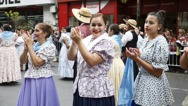 Más de tres mil bailarines hicieron un pericón por el CILE
