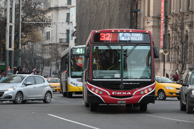Habrá una decena de ómnibus gratis el jueves y viernes