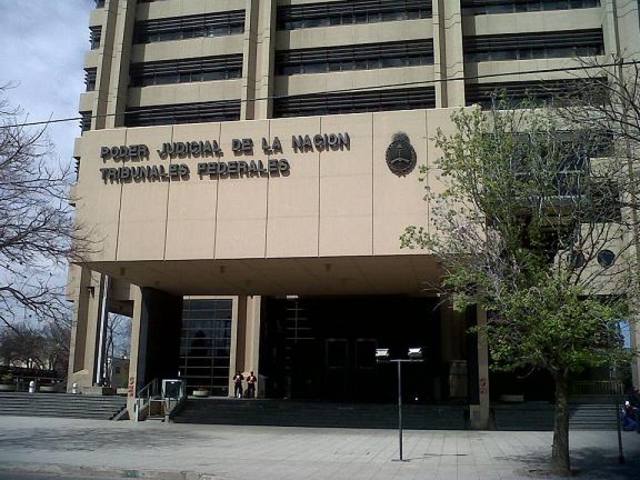 Procesan a empresarios cordobeses por presunta evasión