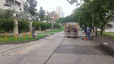 Por la crecida en el Suquía, cortan la Costanera.