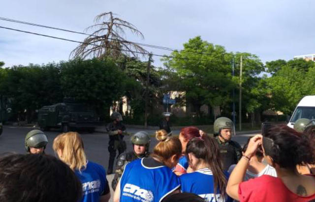 FOTO: Gendarmería desaloja toma de la universidad en General Roca