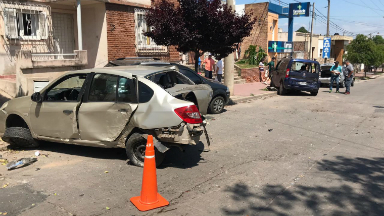 AUDIO: Impactante accidente en Córdoba no dejó heridos de milagro