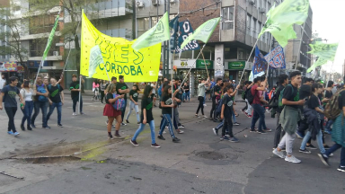 AUDIO: Caos de tránsito en Córdoba por la Marcha de los Lápices