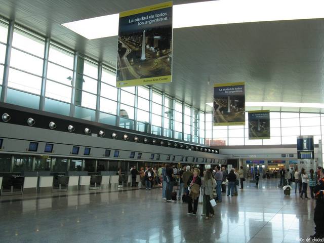 Se normaliza la salida de los vuelos en los aeropuertos