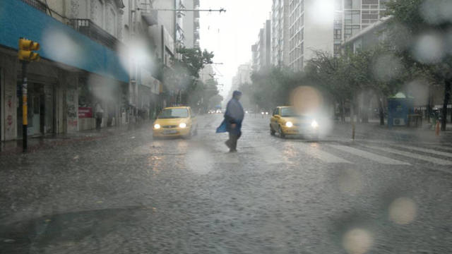 Se renovó el alerta por tormentas para el centro del país