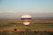 Cómo es y cuánto cuesta hacer un viaje en globo por Mendoza