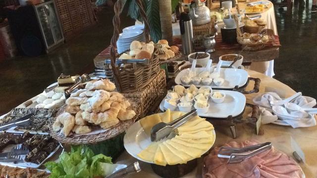 El suculento desayuno de Mica Rodríguez en Iguazú