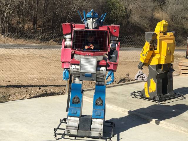 En familia, le dan vida a