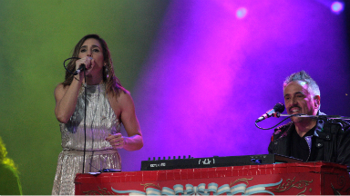 Lerner y Soledad entonaron