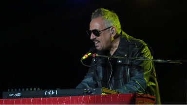 Alejandro Lerner fue ovacionado tras su espectacular show