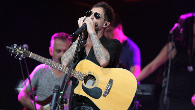 Fabricio Rodríguez inauguró el Festival de Peñas