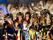 Las distintas colectividades ofrecieron coloridos shows