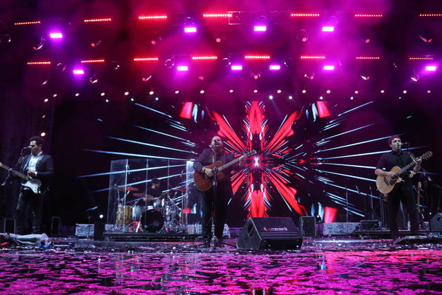 Soledad y Los Huayra cautivaron a Jesús María bajo la lluvia