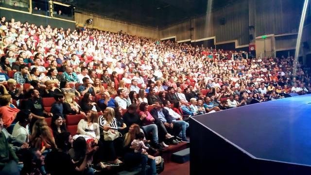 Midachi se presentó con localidades agotadas en Carlos Paz