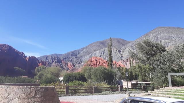 Tiene 12 habitaciones con vistas panorámicas