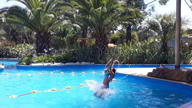 Pura adrenalina en Aquopolis, el parque más grande del país