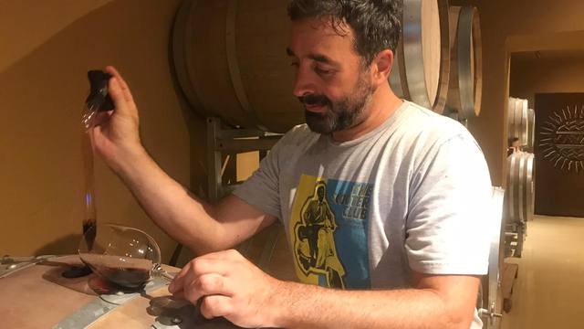 Paseo por los Caminos del Vino en Colonia Caroya