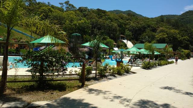 Orlando visitó el vertiginoso parque acuático Zacarías