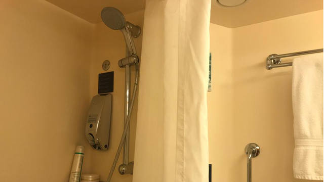 El majestuoso camarote del crucero Costa Fascinosa