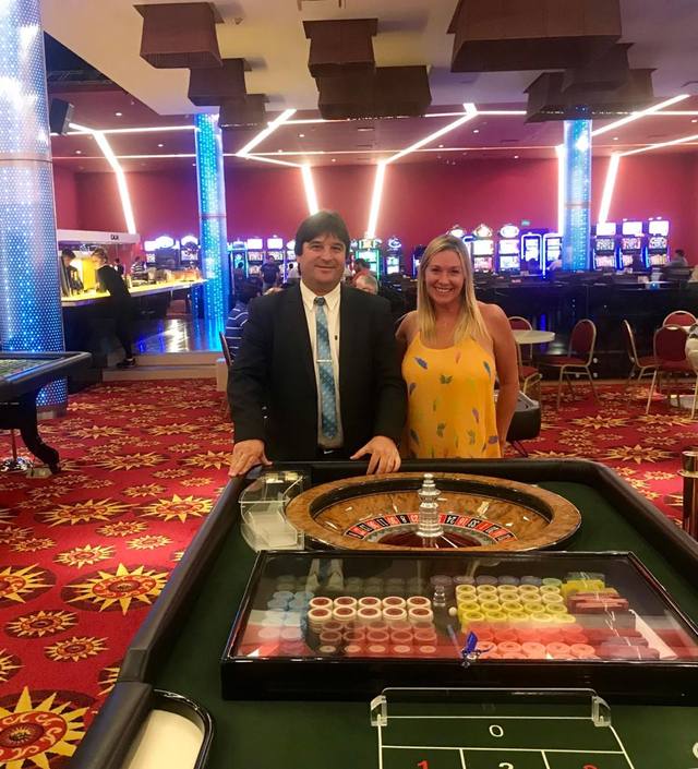 El casino del Hotel Ansenuza, visita obligada en Miramar