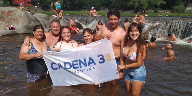 FOTO: Cadena 3 recorre los balnearios de Carlos Paz