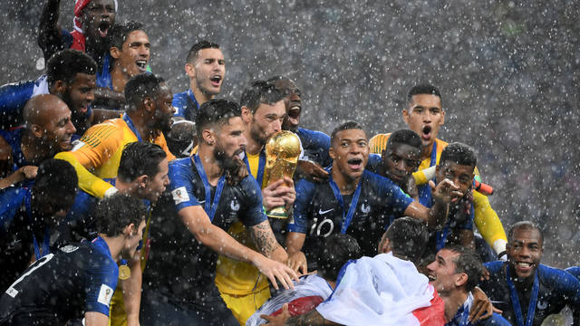FOTO: Con contundencia y un equipo, Francia fue un justo campeón