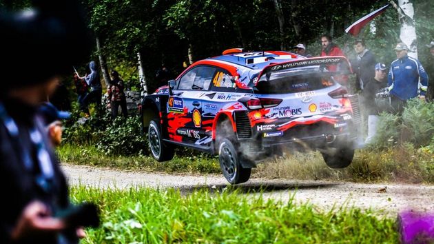 Excelente debut del irlandés Craig Breen en Hyundai