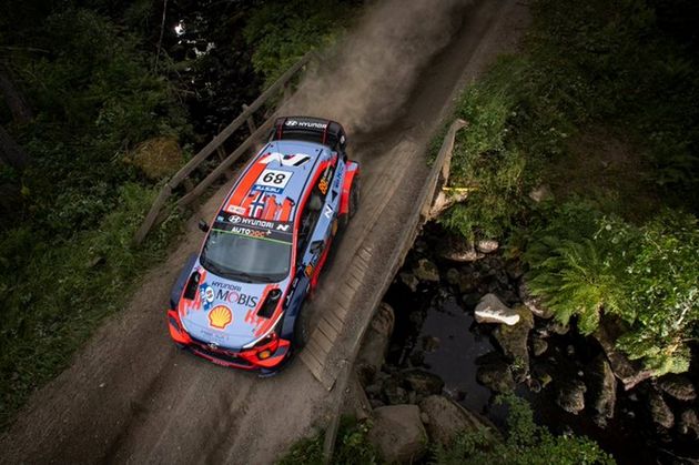 Mikkelsen se impuso en el duelo por 4° con Ogier y Breen