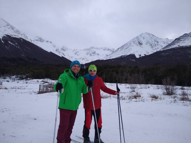 Esquí de fondo por los bosques de Tierra del Fuego