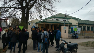 AUDIO: Tomaron la escuela Agustín Tosco de Villa El Libertador