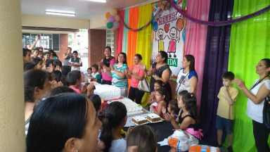 AUDIO: Organizan festejos de cumpleaños a niños carenciados