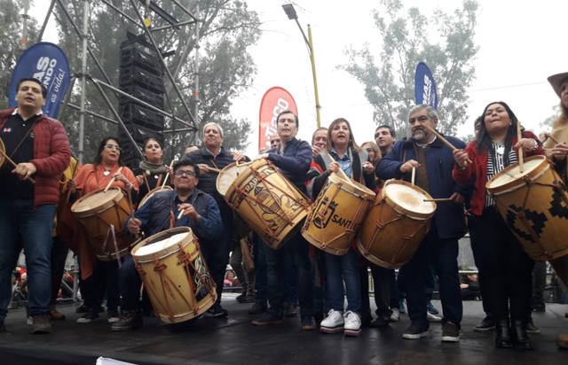 FOTO: Santiago del Estero celebró la Marcha de los Bombos