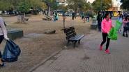 Un gimnasio salió a juntar basura en General Paz