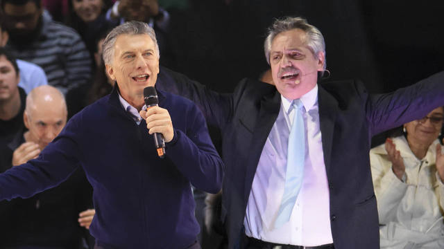 FOTO: Macri y Fernández se culpan por la reacción de los mercados.