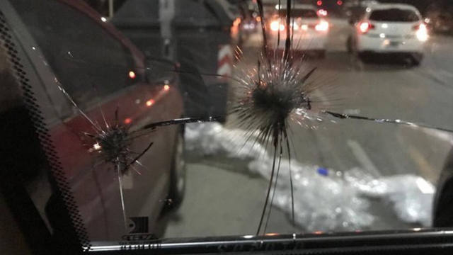 FOTO: Atacaron la camioneta donde viajaba José Luis Espert