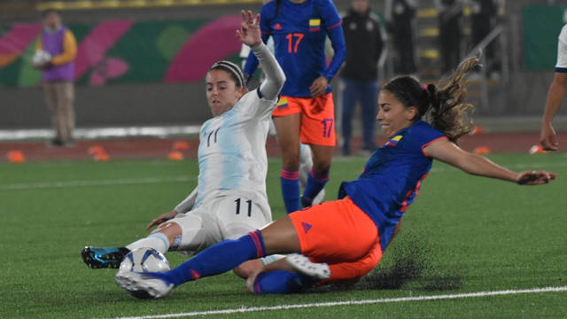 FOTO: La Selección femenina de fútbol obtuvo la medalla de plata