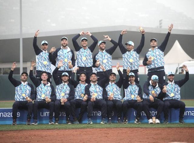 FOTO: Argentina logró por primera vez la medalla de oro en sóftbol