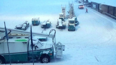 AUDIO: Habilitan el aeropuerto de Bariloche tras la intensa nevada