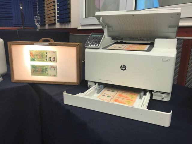 FOTO: La Casa de Papel: desbaratan banda que falsificaba billetes