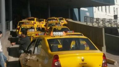 AUDIO: Taxistas denuncian ataques en la Terminal de Ómnibus