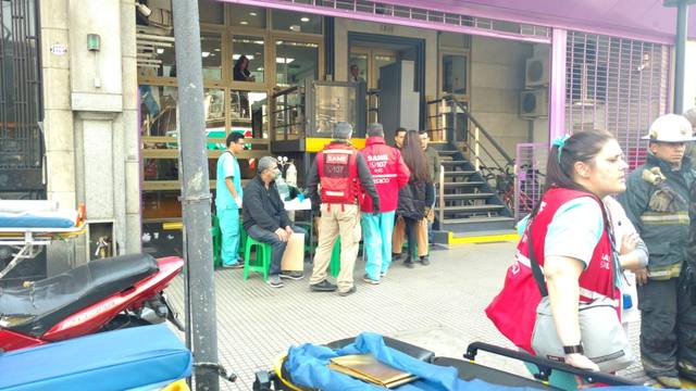 Incendio en la línea E de subte: 27 personas asistidas