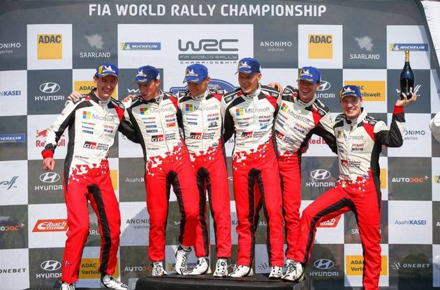 Victoria soñada para Toyota Gazoo Racing que subió el equipo completo al podio