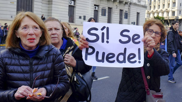 FOTO: Masiva marcha en apoyo al presidente Mauricio Macri