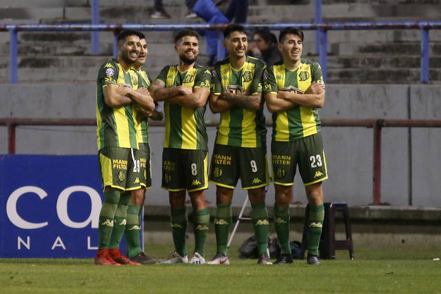 FOTO: Aldosivi goleÃ³ a un pÃ¡lido AtlÃ©tico TucumÃ¡n en Mar del Plata