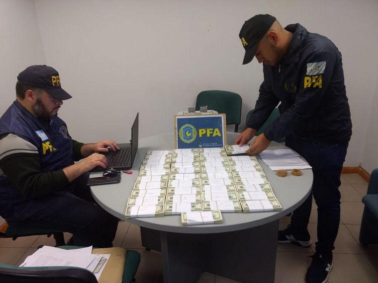 La Justicia Federal de Córdoba secuestró más de US$ 400 mil.