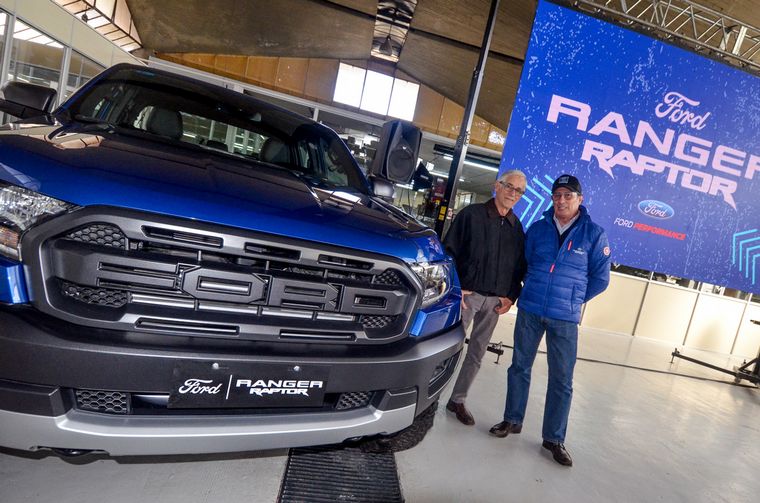 Gabriel López (Pte.Ford) y Oreste Berta. Gent.Prensa Ford